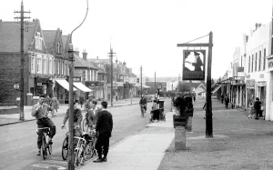 C1950: Haywards Heath, The Broadway c1950