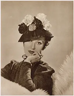 Coarse: Head-wear fashions for Spring 1939