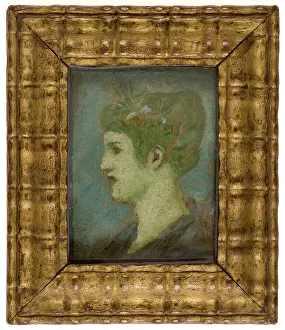 Priestess: Head of a woman crowned