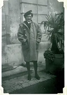Wrns: Headquarters, Chateau d'Etreux, Saint Cloud, France, WW2