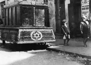 Hearse: Hearse in the Warsaw Ghetto