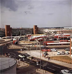 Sprawling: HEATHROW AIRPORT 1971
