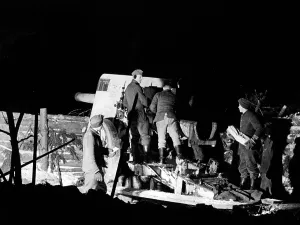 Flogging: Heavy artillery gun on the Eastern Front, 1941
