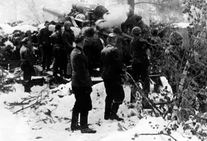 Crusade: Heavy artillery at Leningrad, 1941