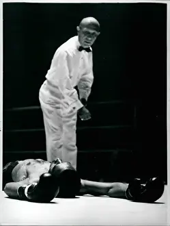 Umpire: Heavyweight Boxing
