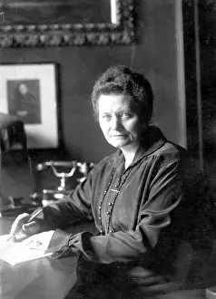 Hedwig: Hedwig Courths-Mahler, 1927