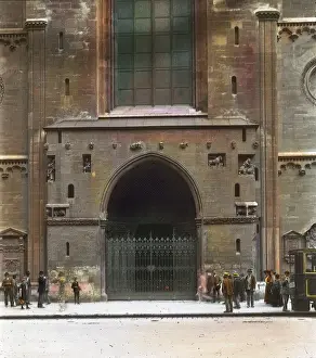 Stephans: The Heidentor of the St. Stephan`s Cathedral