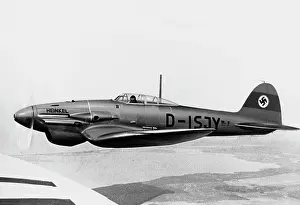 Eked: Heinkel He 100 fighter plane, 1938