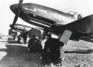 Eked: Heinkel He 100 fighter plane, 1940
