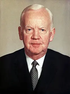Politik: Heinrich Lubke