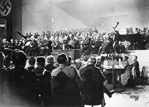 Request: Heinz Goedecke during the propaganda show Request Programme