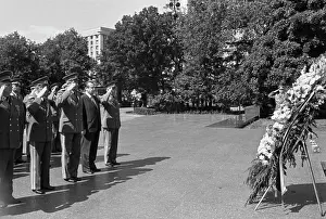 Hoffmann: Heinz Hoffmann visits USSR