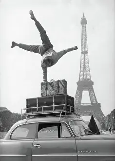 Handstand: Heinz Rox-Schulz, Acrobat