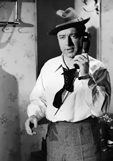 Telephoning: Heinz Ruehmann