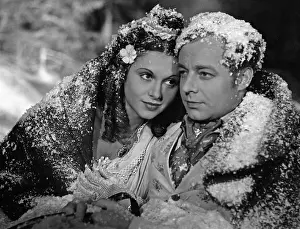 Feiler: Heinz Ruehmann and Hertha Feiler in Clothes