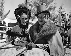 Feiler: Heinz Ruehmann and Hertha Feiler in Clothes