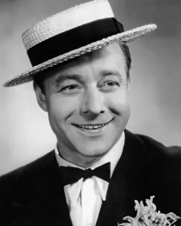 Heir: Heinz Ruehmann in Five Million Look for an Heir, 1938