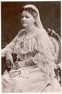 Bracelets: HELEN, DUCHESS OF ALBANY