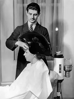 Scalp: Helena Rubenstein Fifth Avenue Salon. Client ?