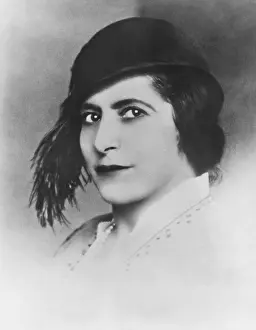 Businesswoman: Helena Rubenstein internationally famous cosmetics