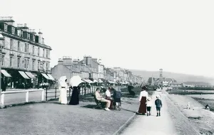 Strathclyde: Helensburgh, the Esplanade 1901