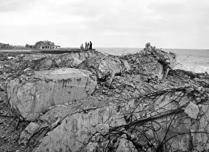 Zerstorungen: Helgoland after the blasting of 1947