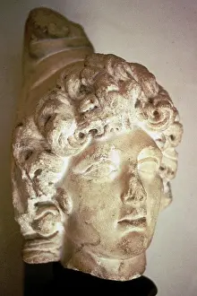 Barracco: Hellenistic sculpture of the head