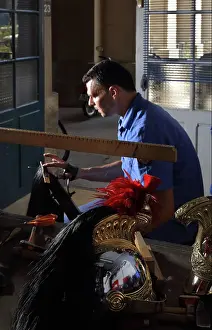 Horsehair: Helmet repairer, Workshops of the Republican Guard