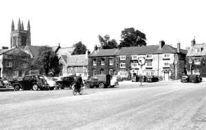 Helmsley: Helmsley, the Square c1955