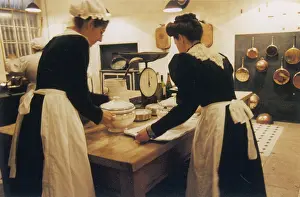 Simon Roberts: HELPING IN THE KITCHEN