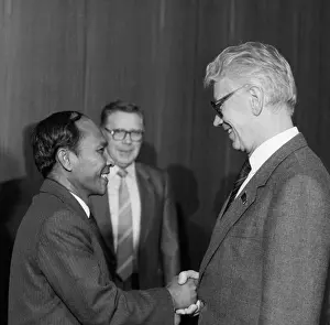 Khmer: Heng Samrin visits USSR