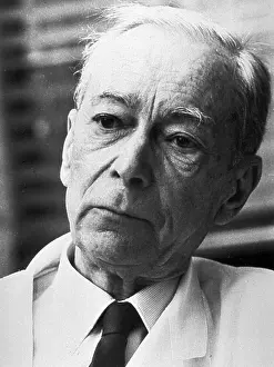 Henrik: Henrik Dam, Danish Biochemist