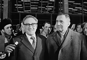 Kissinger: Henry Kissinger visit to USSR