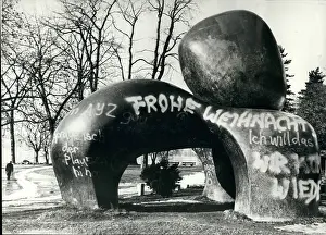 Vandalised: Henry Moore sculpture vandalised, Zurich, Switzerland