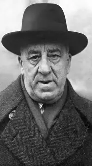 Theorists: Henry van de Velde, 1932