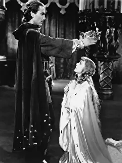 Navarre: Henry Wilcox and Loretta Young in The Crusades, 1935