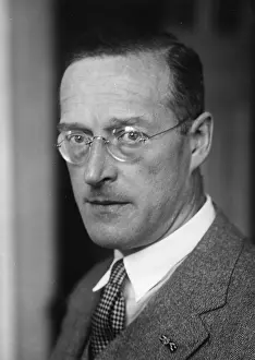 Cousin: Herbert Goering, 1933