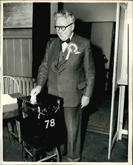 Eltham: Herbert Morrison casts his vote in the General Election