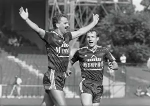 Prohaska: Herbert Prohaska after scoring 1-0. Anton Pfeffer