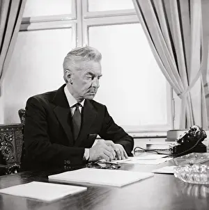 Karajan: Herbert von Karajan at his desk
