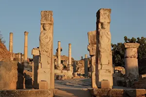 Ephesian: Hercules Gate, Ephesus, Izmir, Turkey