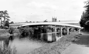 Greyfriars: Hereford, Greyfriars Bridge and River Wye c1966