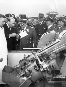 Volk: Hermann Goering, 1937