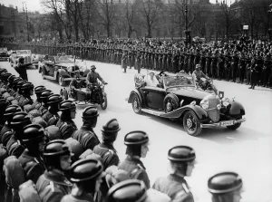Sonnemann: Hermann Goering and Emmy sun man