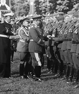 Airmen: Hermann Goering honors officers of the Condor