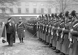 Carinhall: Hermann Goering inspects a police formation