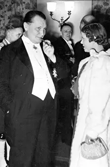 Cebotari: Hermann Goering together with the opera singer Maria Cebotar