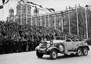 Heldenplatz: Hermann Goering in Vienna, 1938