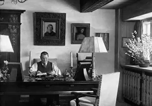 Karinhall: Hermann Goring in Karinhall, 1938