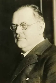 Mueller: Hermann Mueller, 1930